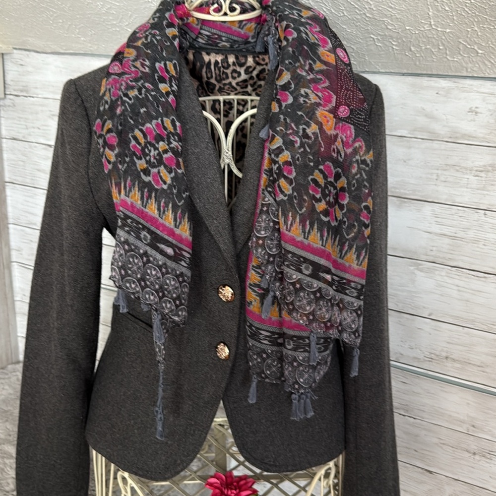 Vibrant Pink and Black Patterned Cotton Scarf